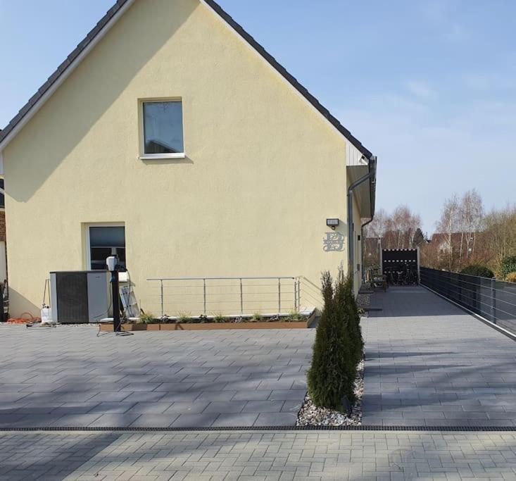 Kiel-Russee Familienwohnung, Lademoeglichkeit, Co2 Frei Ngoại thất bức ảnh